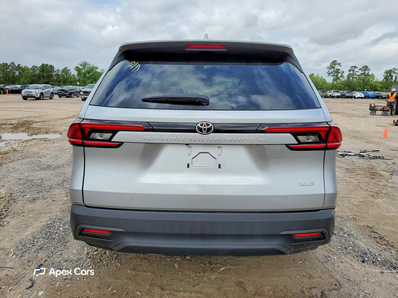 Toyota Highlander 2025
