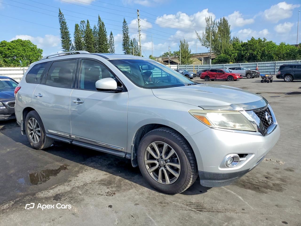 Nissan Pathfinder 2014