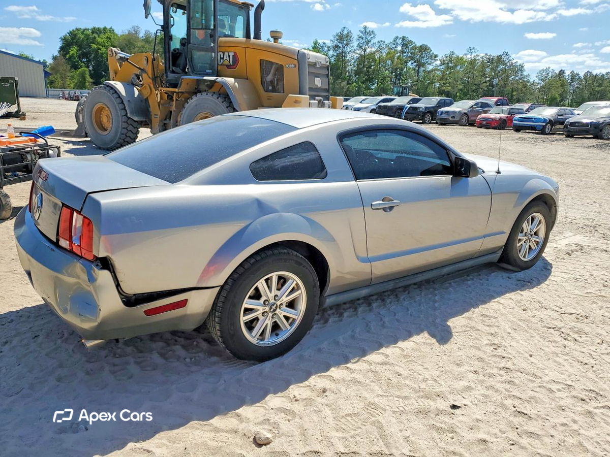 Ford Mustang 2008