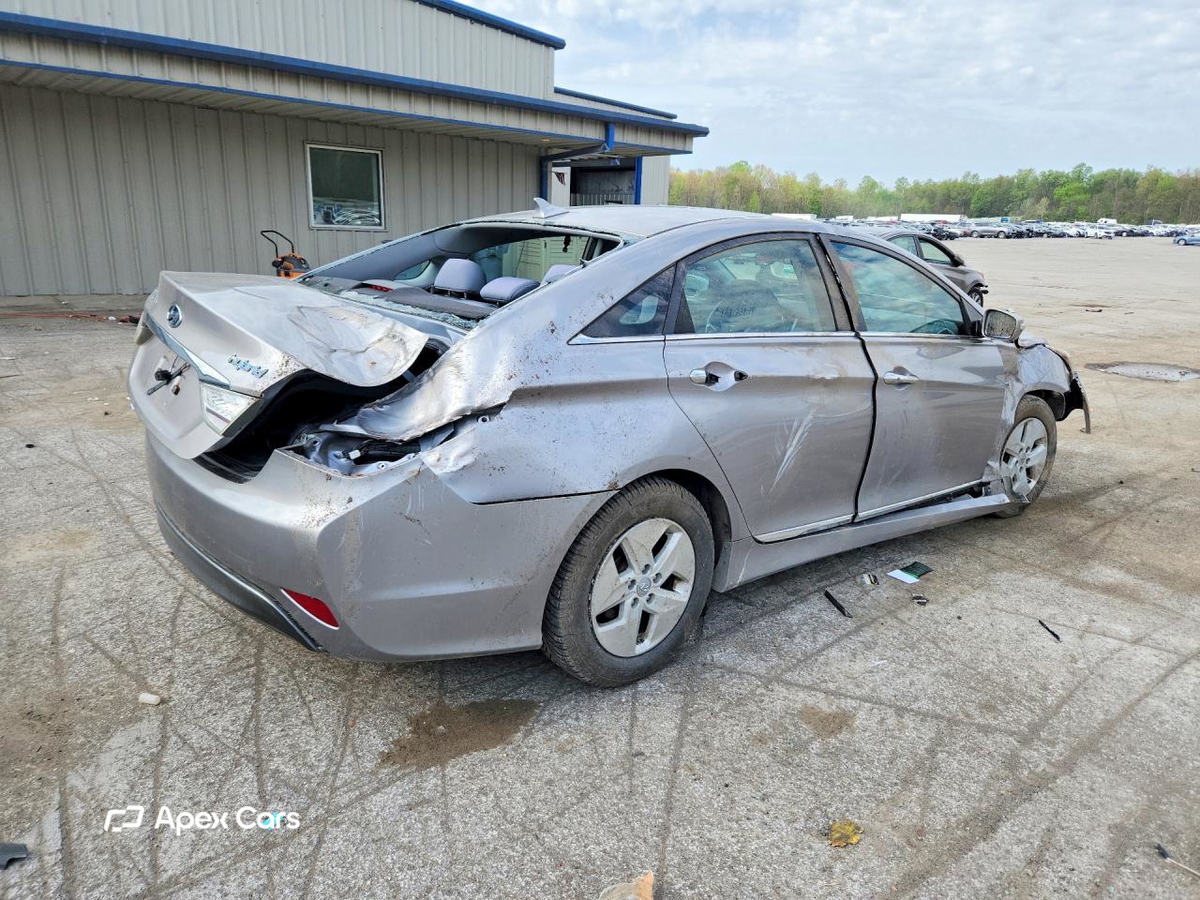 Hyundai Sonata 2011