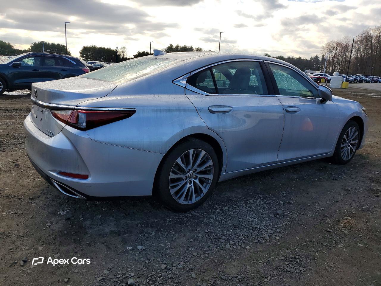 Lexus ES 2019
