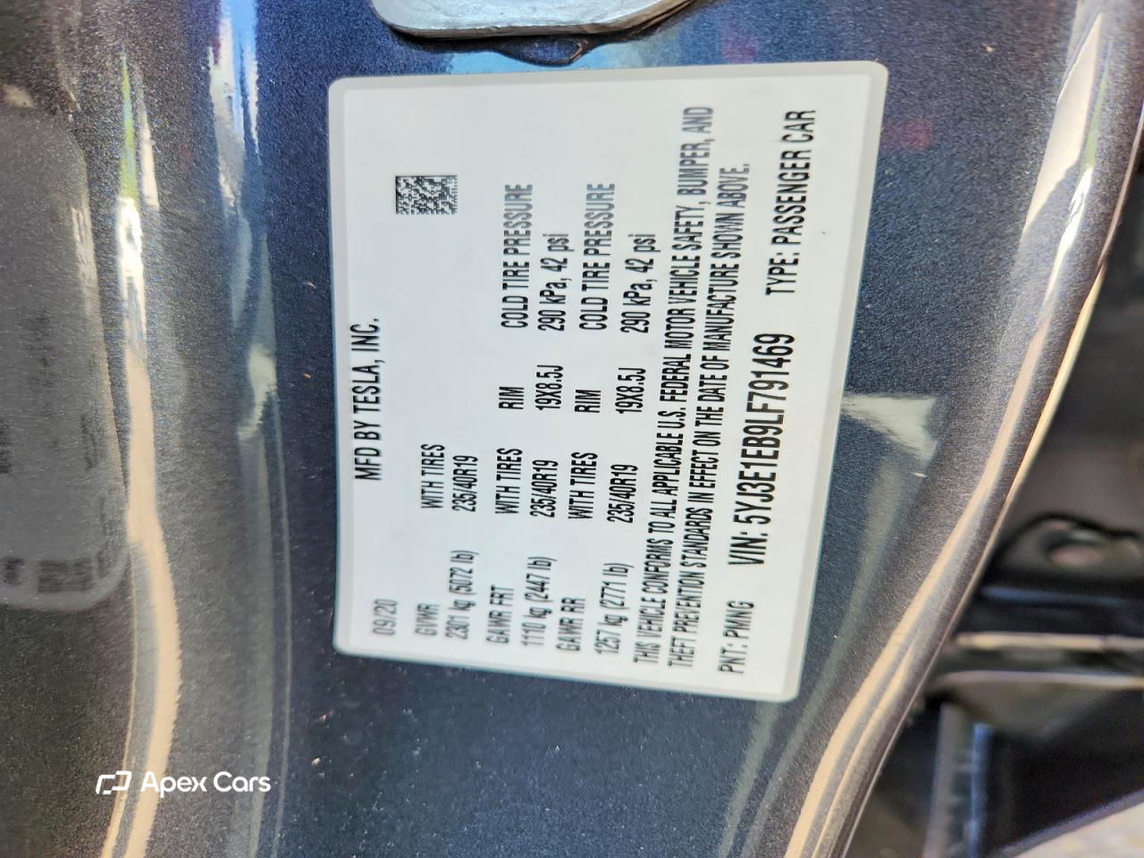Tesla Model 3 2020