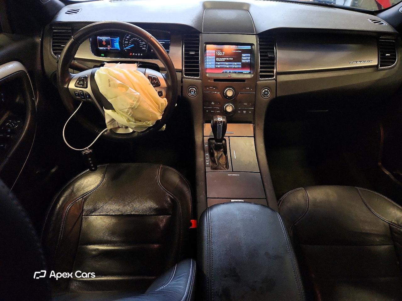 Ford Taurus 2015