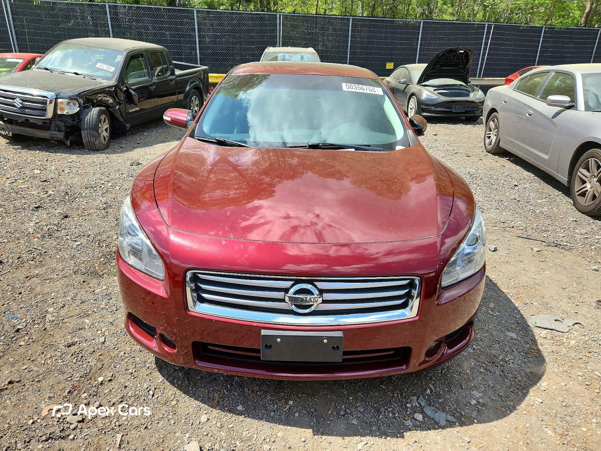 Nissan Maxima 2012