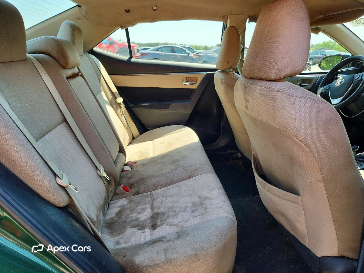 Toyota Corolla 2015