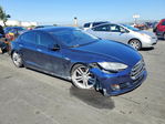 Tesla Model S 2014