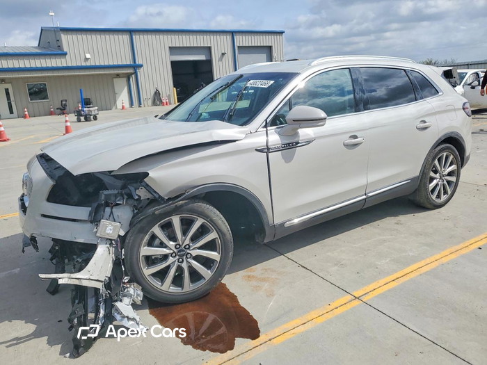 2019 Lincoln Nautilus - Image 1 of 5