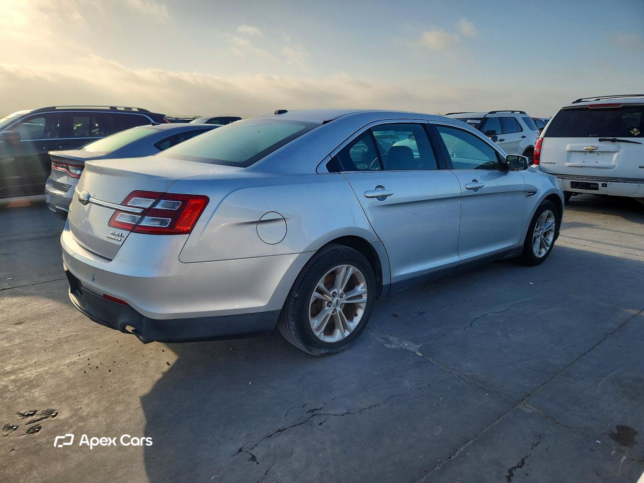 Ford Taurus 2014