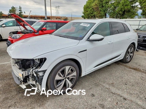 Audi Q8 2024 - Image 1 of 14