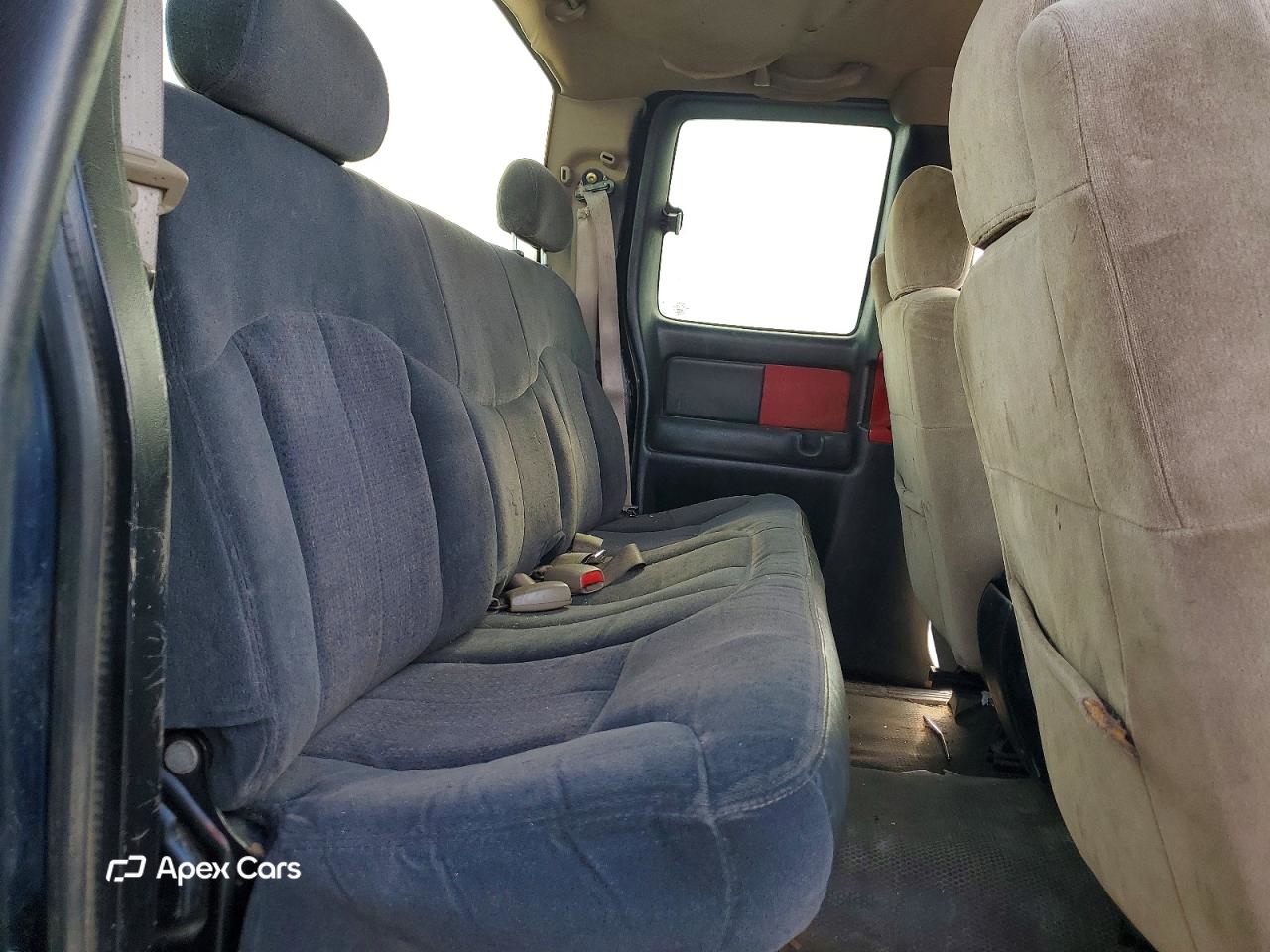 Chevrolet Silverado 2002