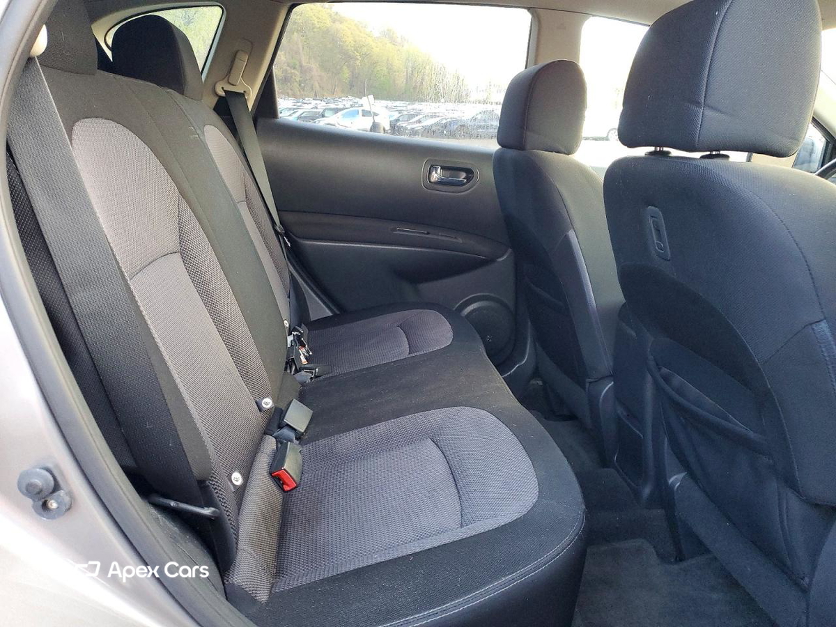 Nissan Rogue 2012