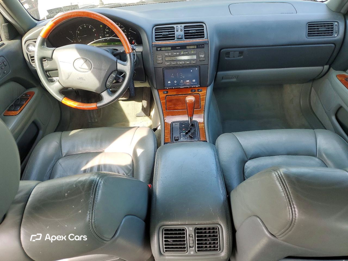 Lexus LS 1999