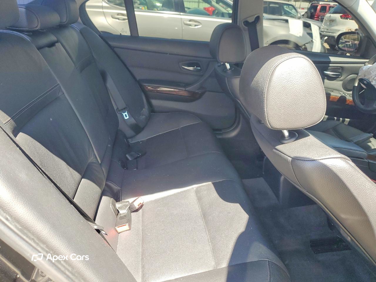 BMW Series 3 2011