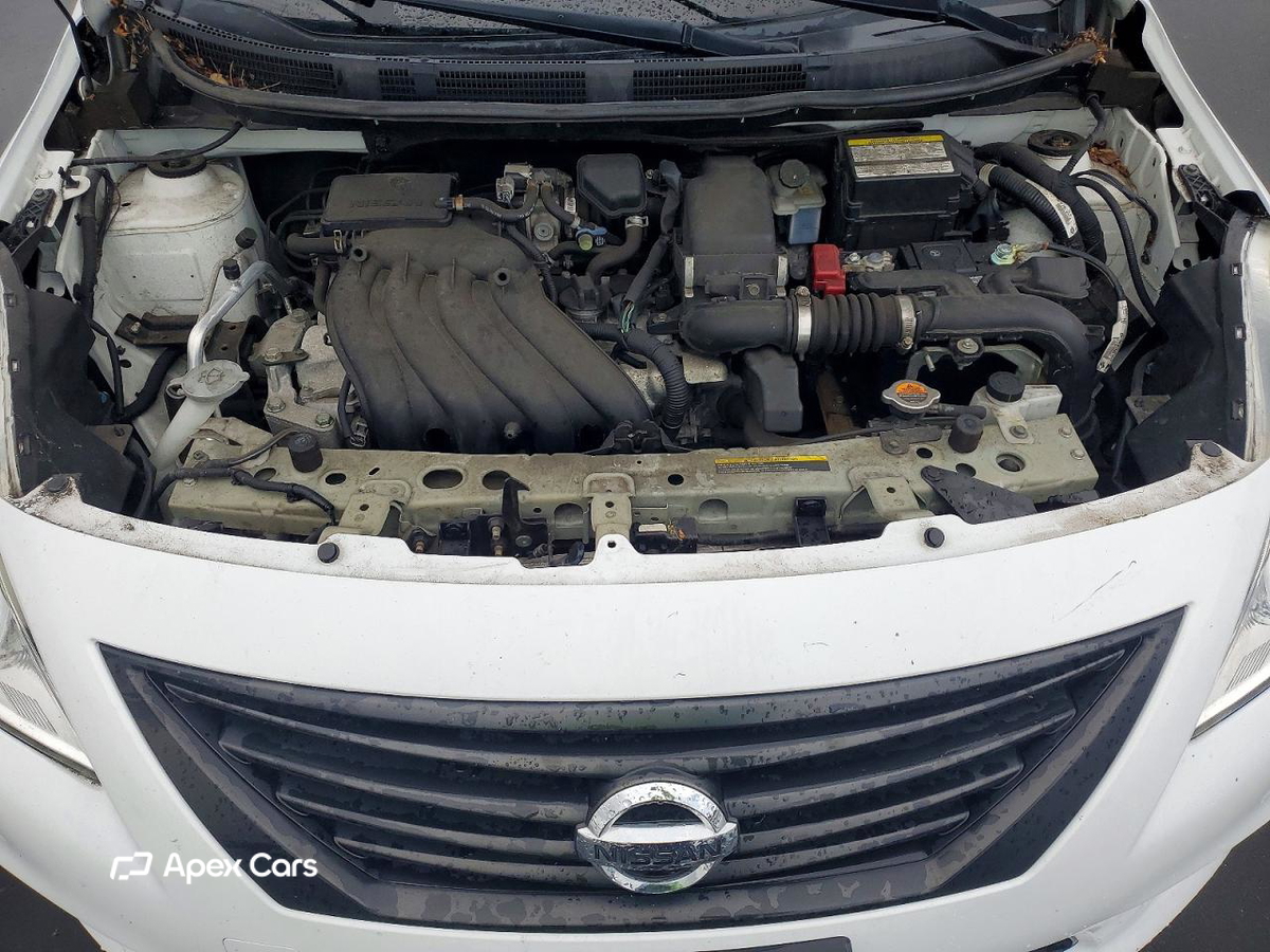 Nissan Versa 2013