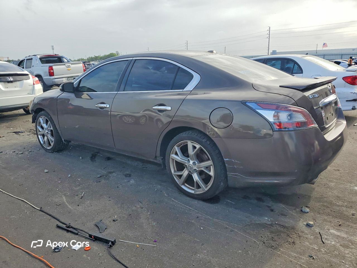 Nissan Maxima 2012