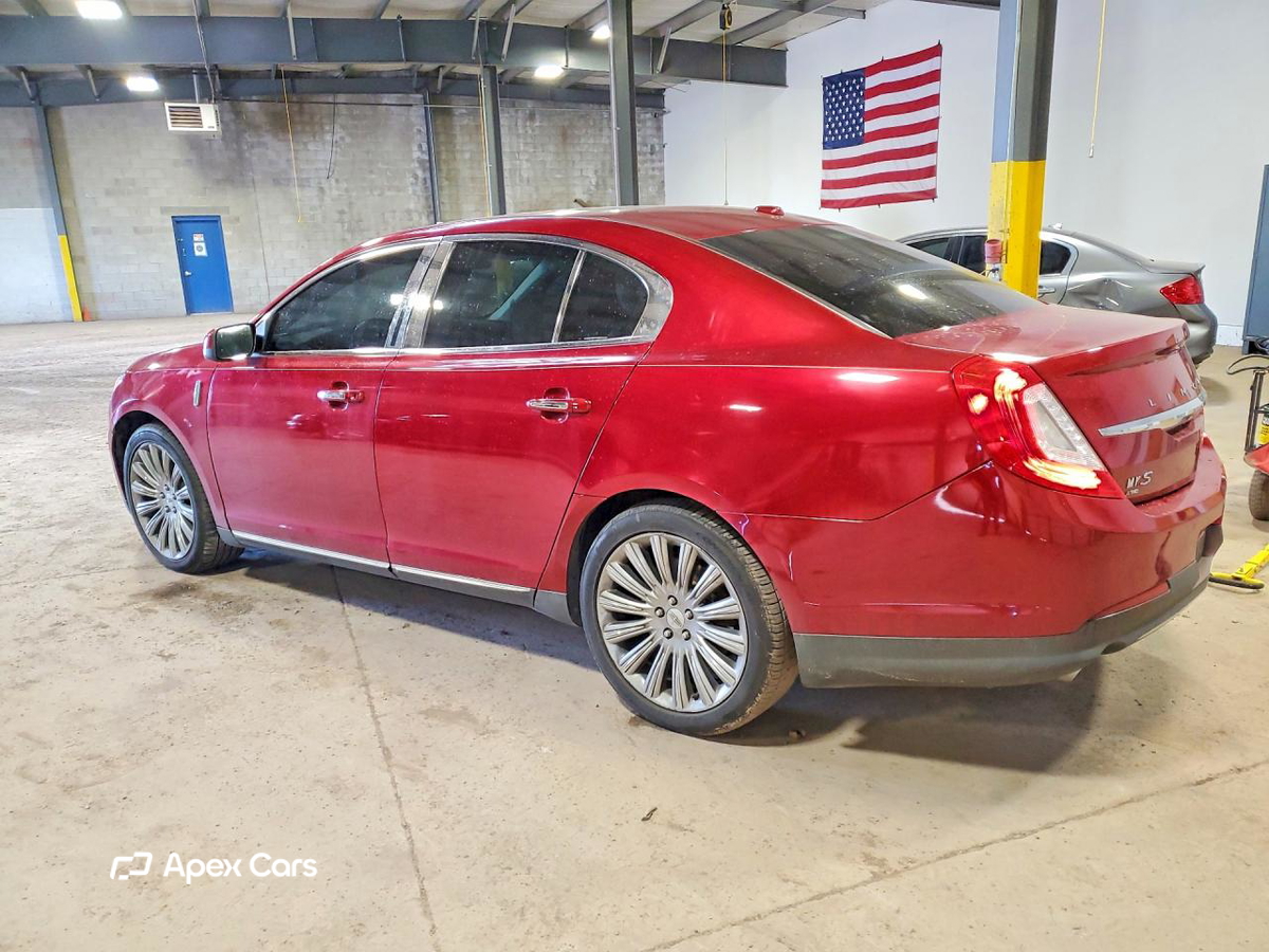 Lincoln MKS 2015