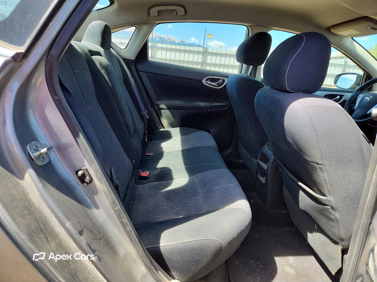 Nissan Sentra 2014