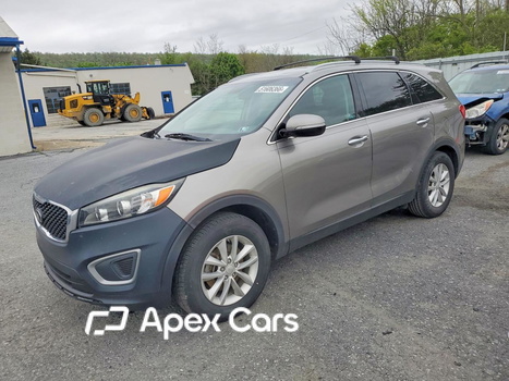 Kia Sorento 2017 - Image 1 of 13