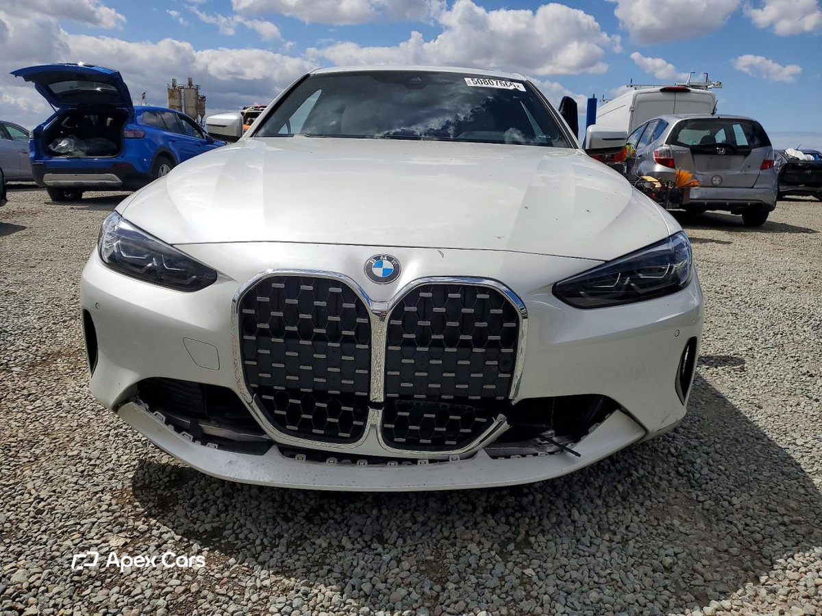 BMW Series 4 2022