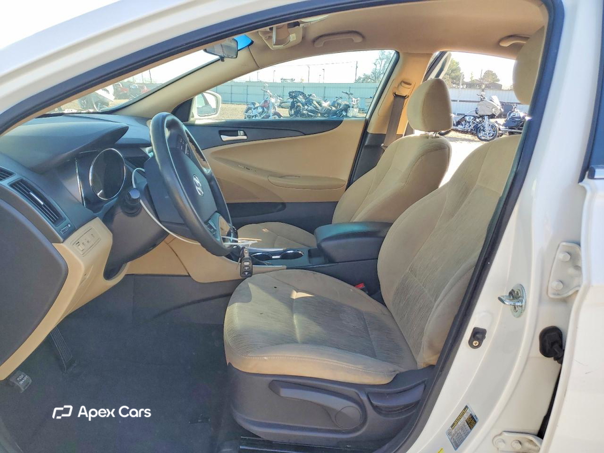 Hyundai Sonata 2011