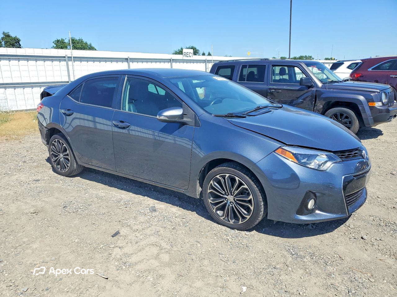 Toyota Corolla 2015