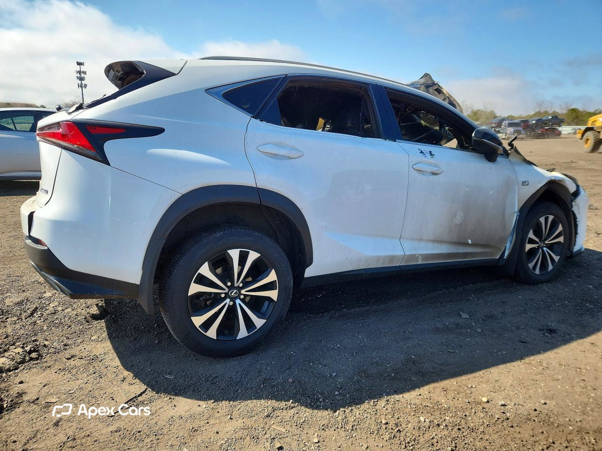 Lexus NX 2021