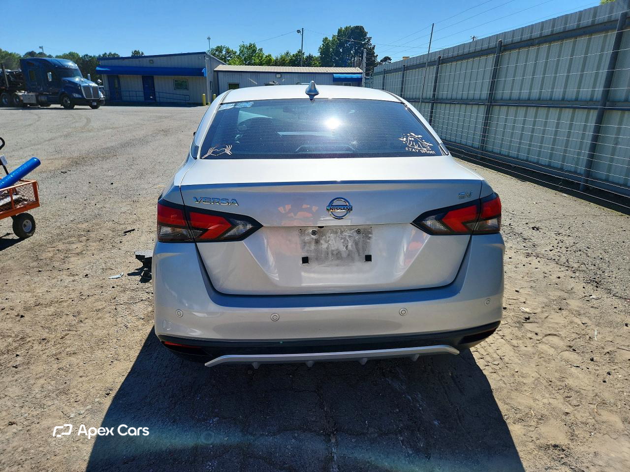 Nissan Versa 2021