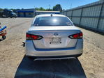 Nissan Versa 2021