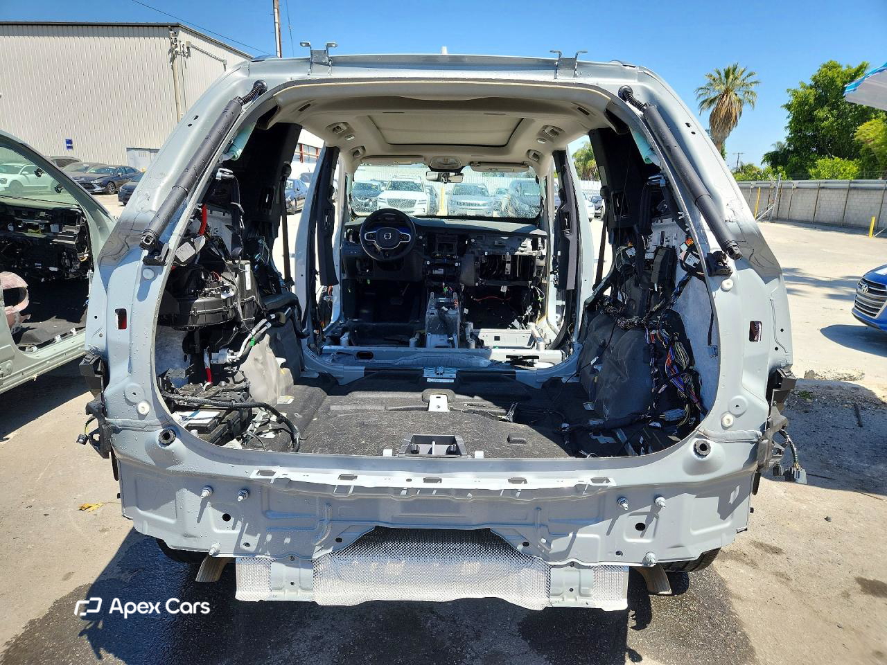 Volvo XC90 2025