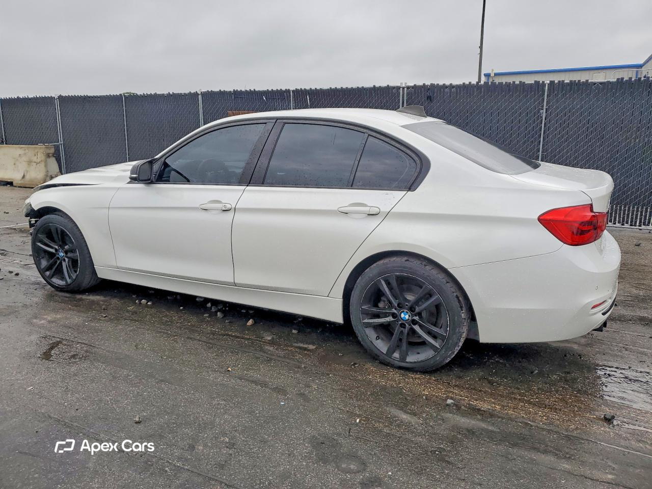 BMW Series 3 2016