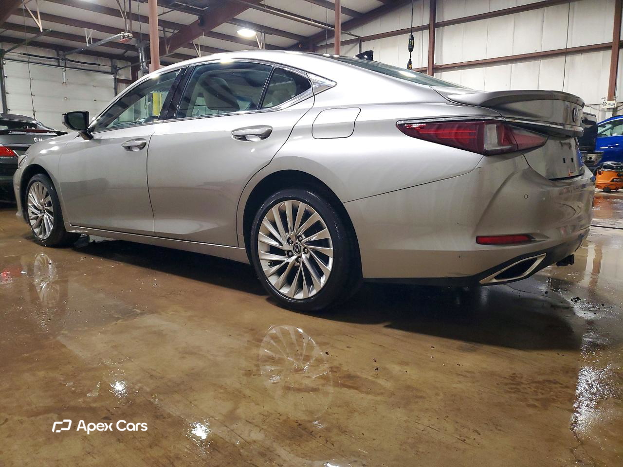 Lexus ES 2020