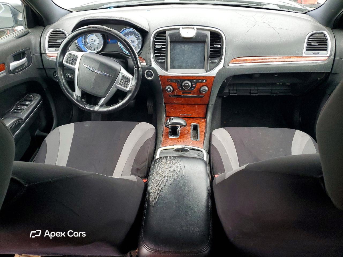 Chrysler 300 2012