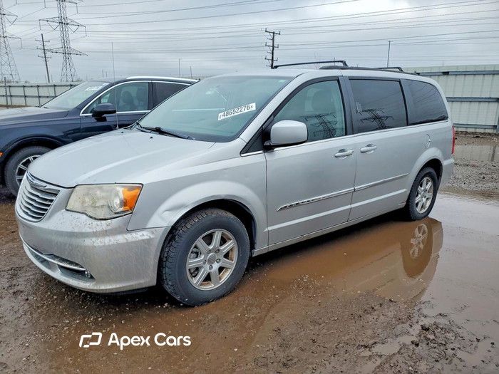 2012 Chrysler Voyager - Image 1 of 5