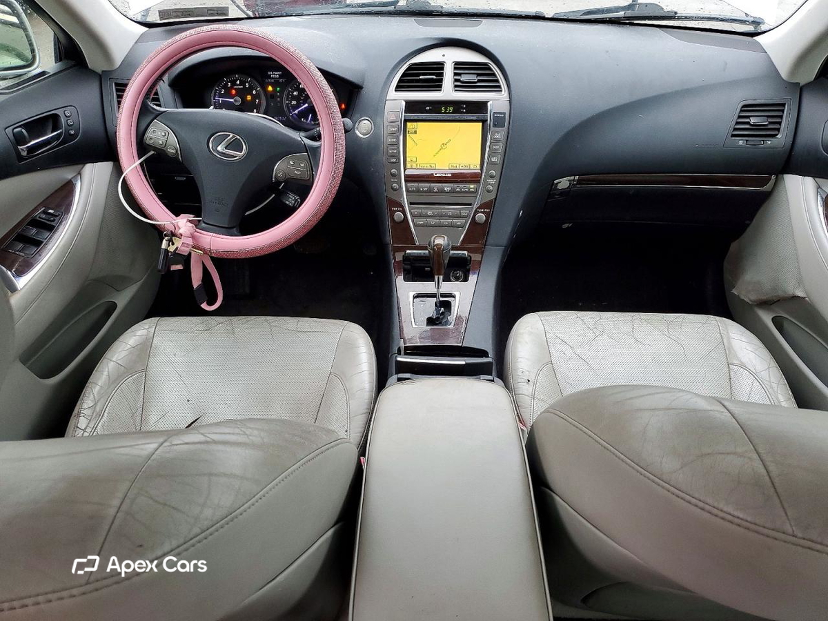 Lexus ES 2011