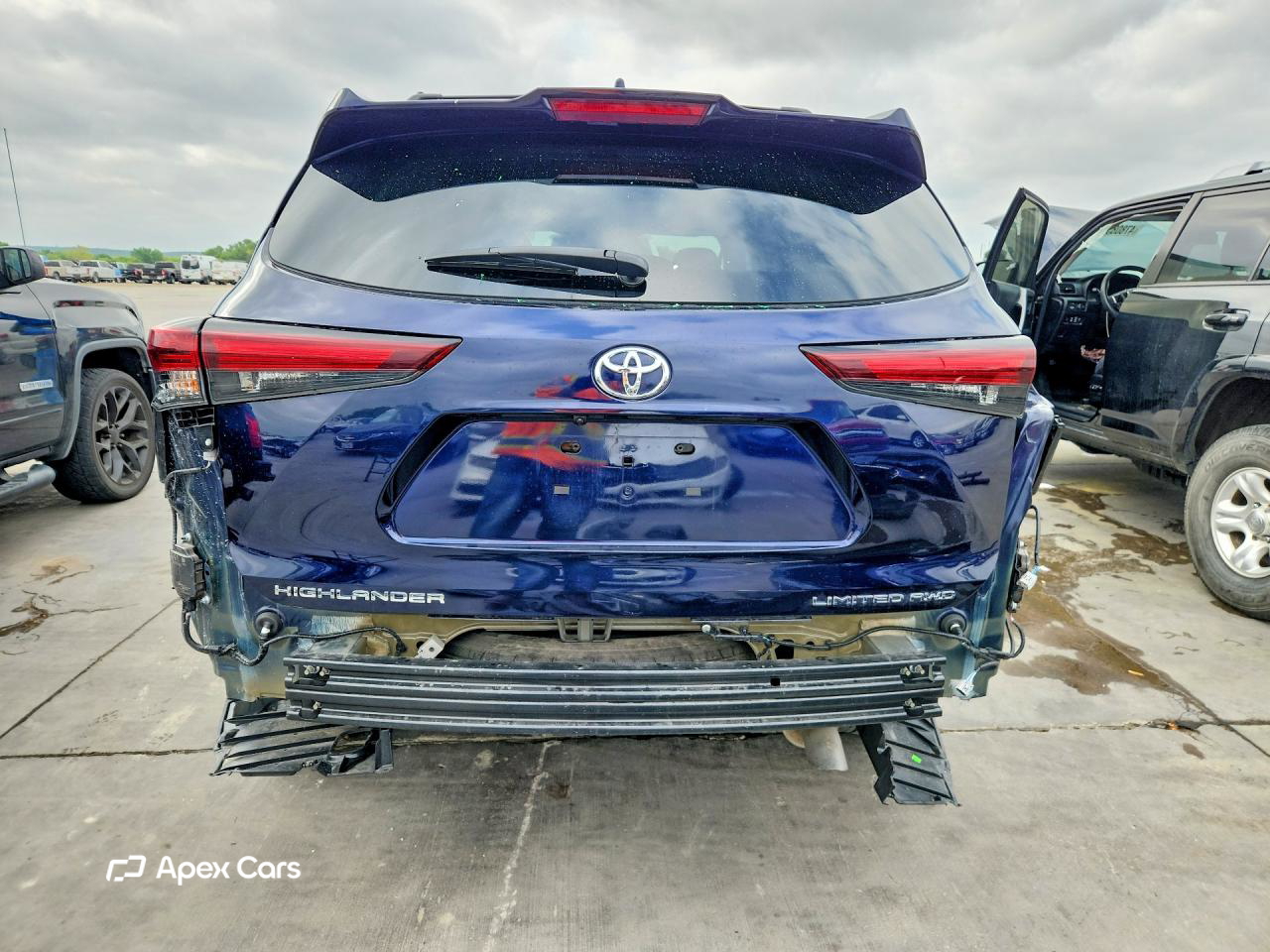 Toyota Highlander 2025