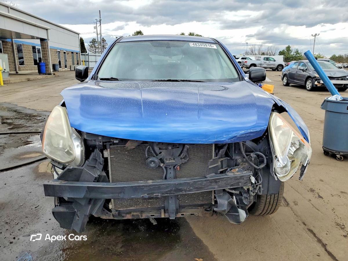 Nissan Rogue 2010