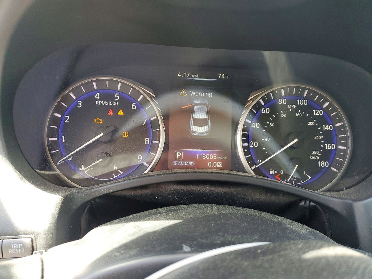 Infiniti Q50 2014