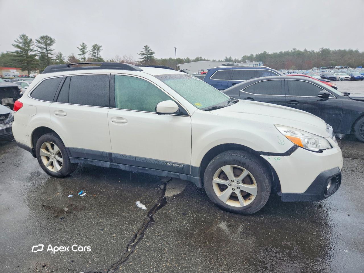 Subaru Outback 2013