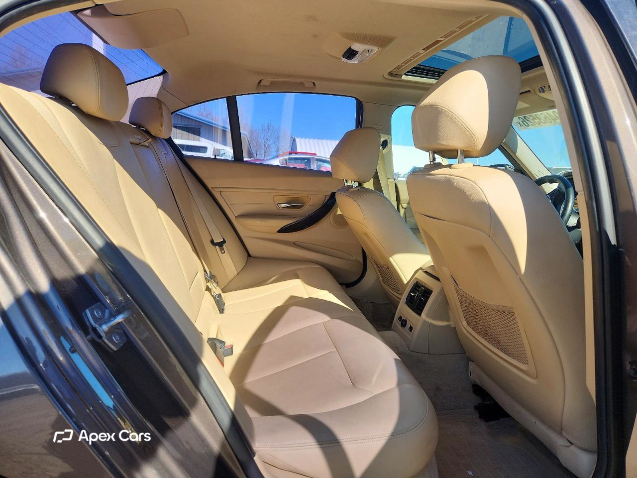 BMW Series 3 2015