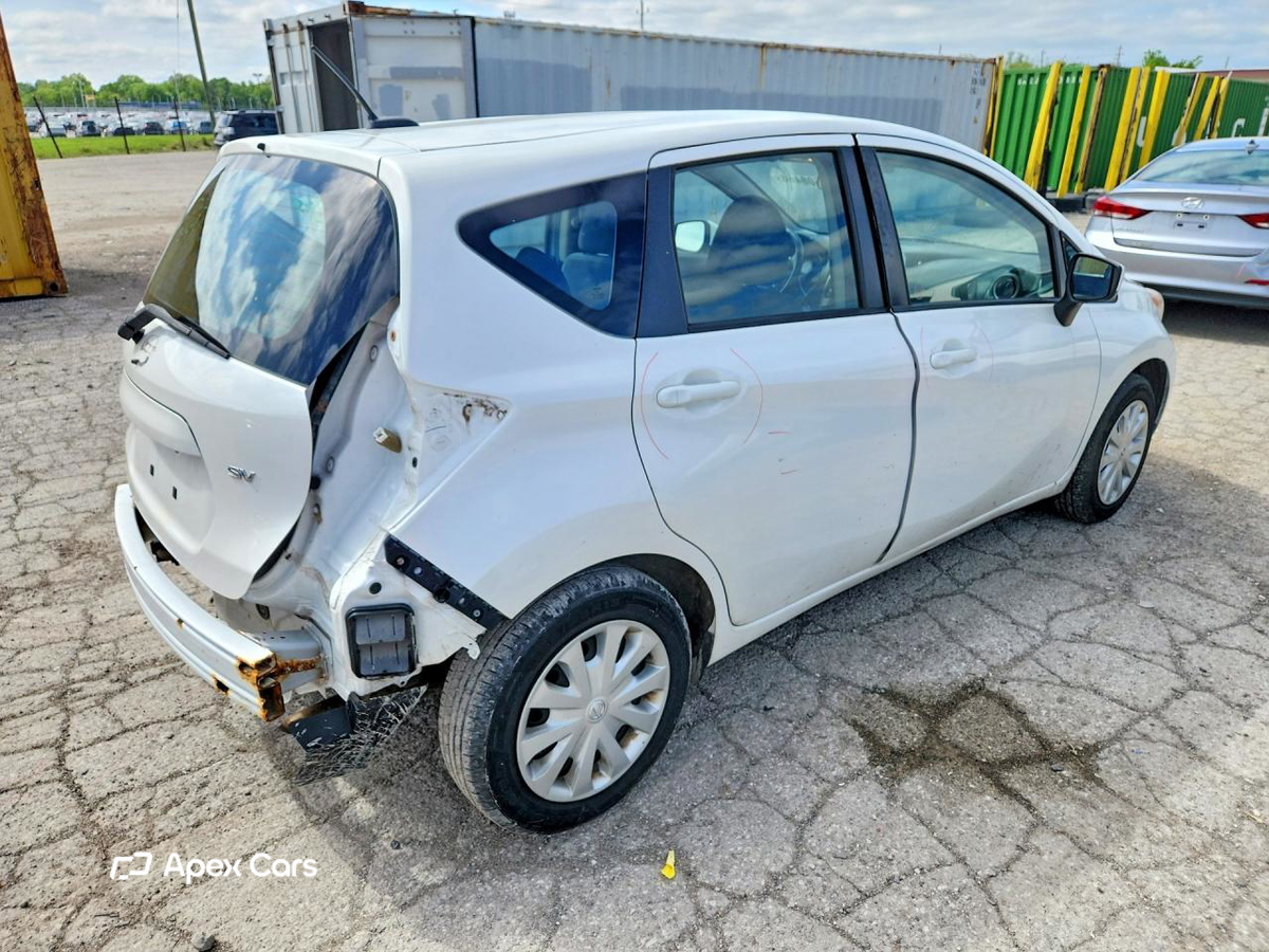Nissan Versa 2017