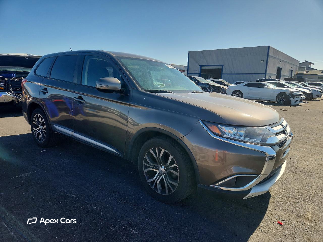 Mitsubishi Outlander 2016