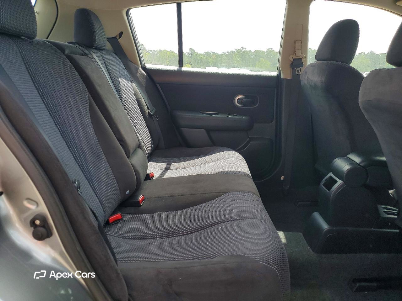 Nissan Versa 2014