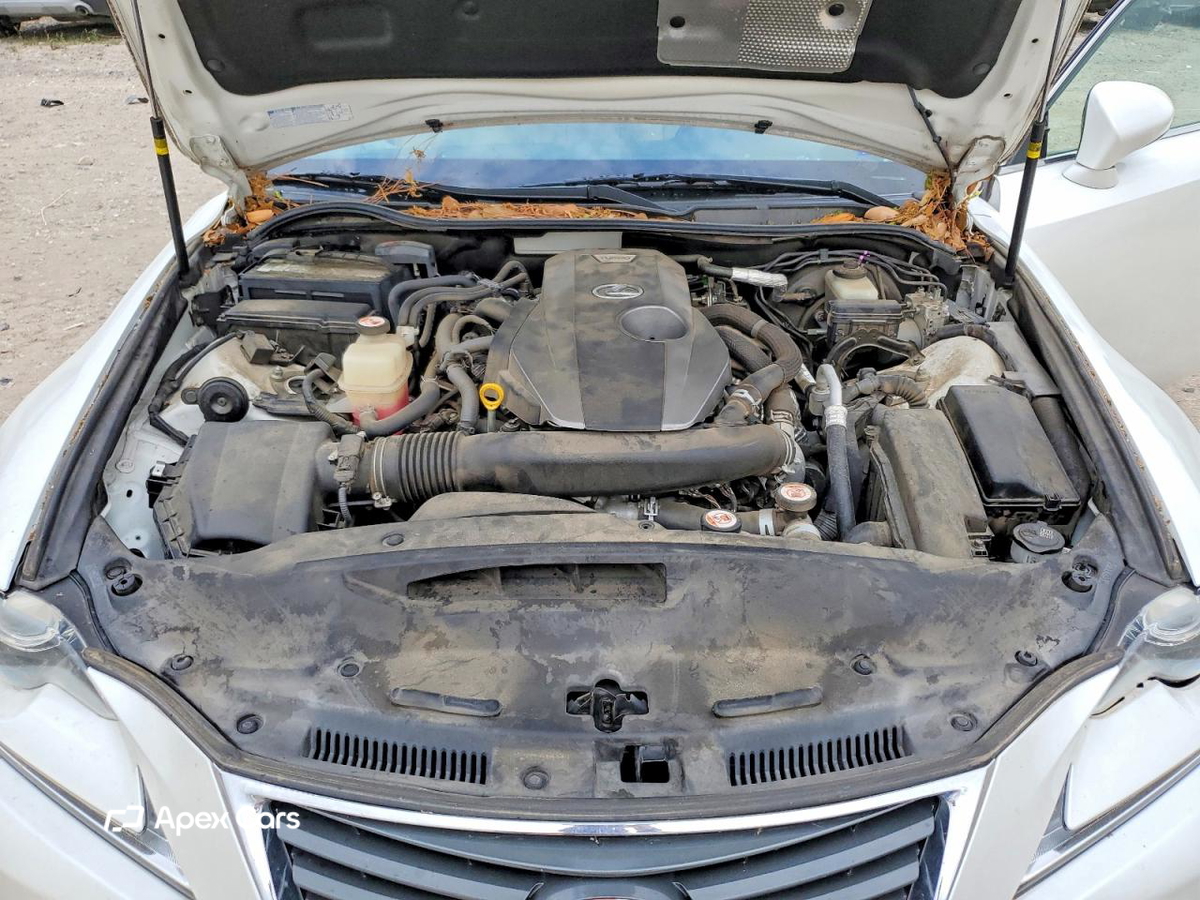 Lexus IS 2016