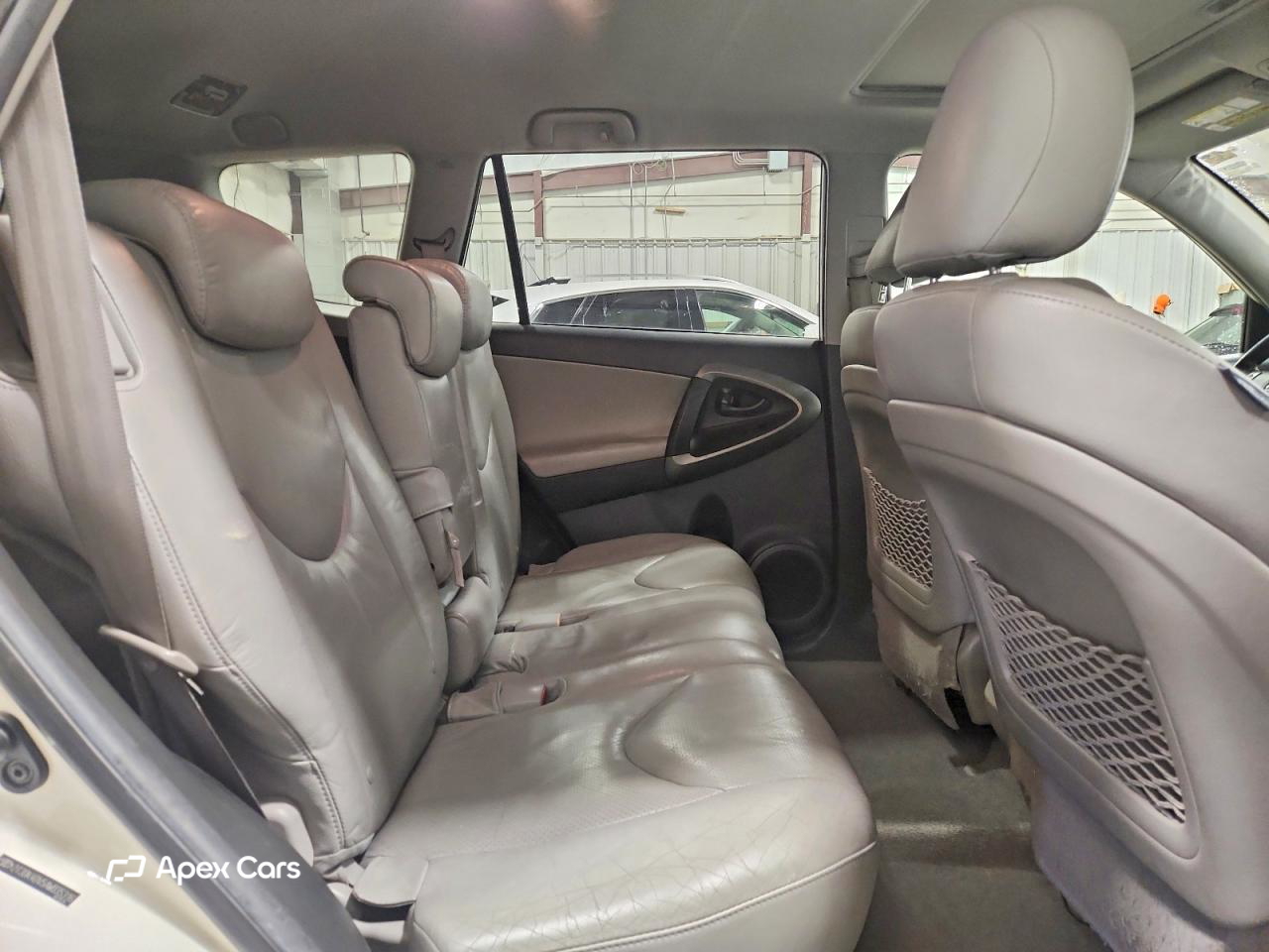 Toyota RAV 4 2010
