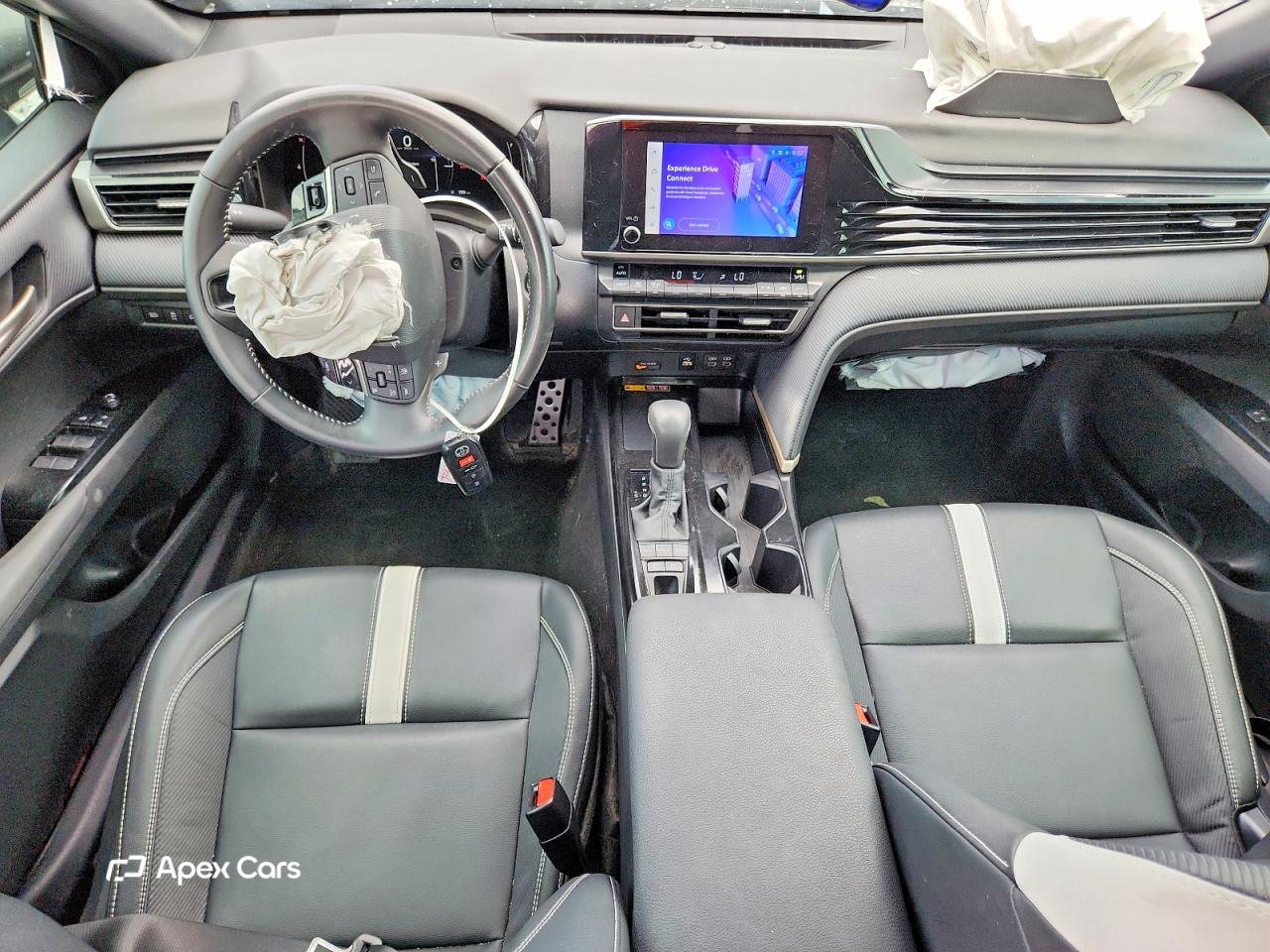 Toyota Camry 2025