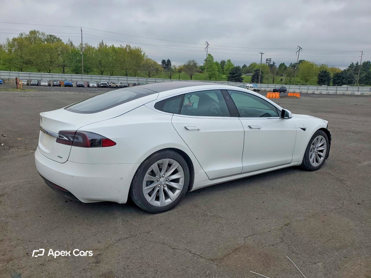 Tesla Model S 2017
