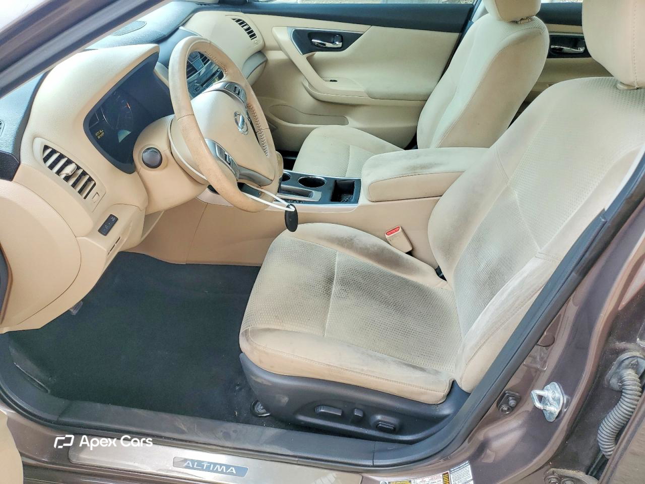 Nissan Altima 2015