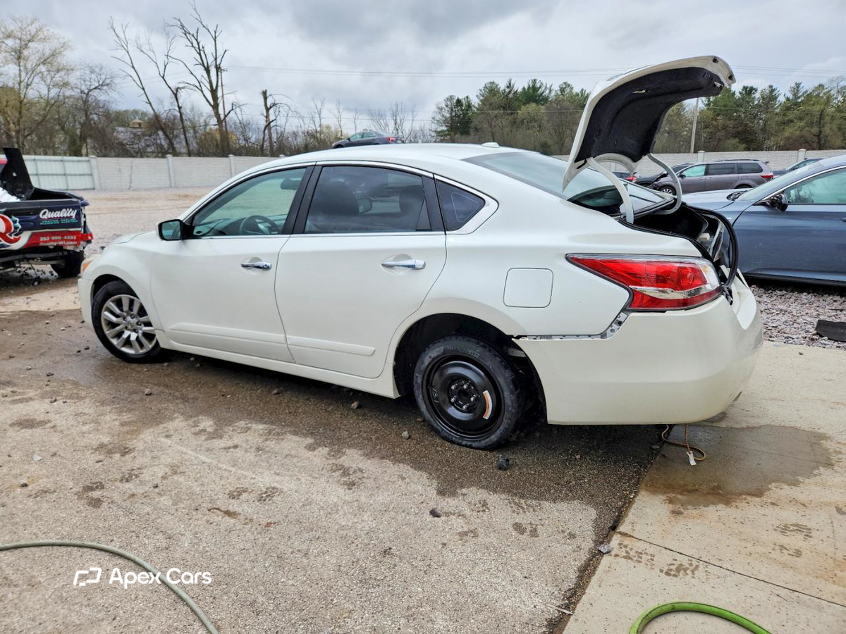 Nissan Altima 2015