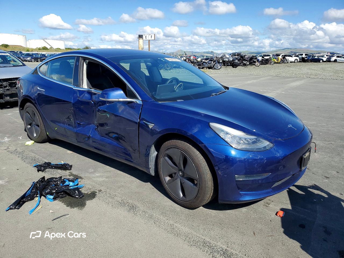 Tesla Model 3 2018