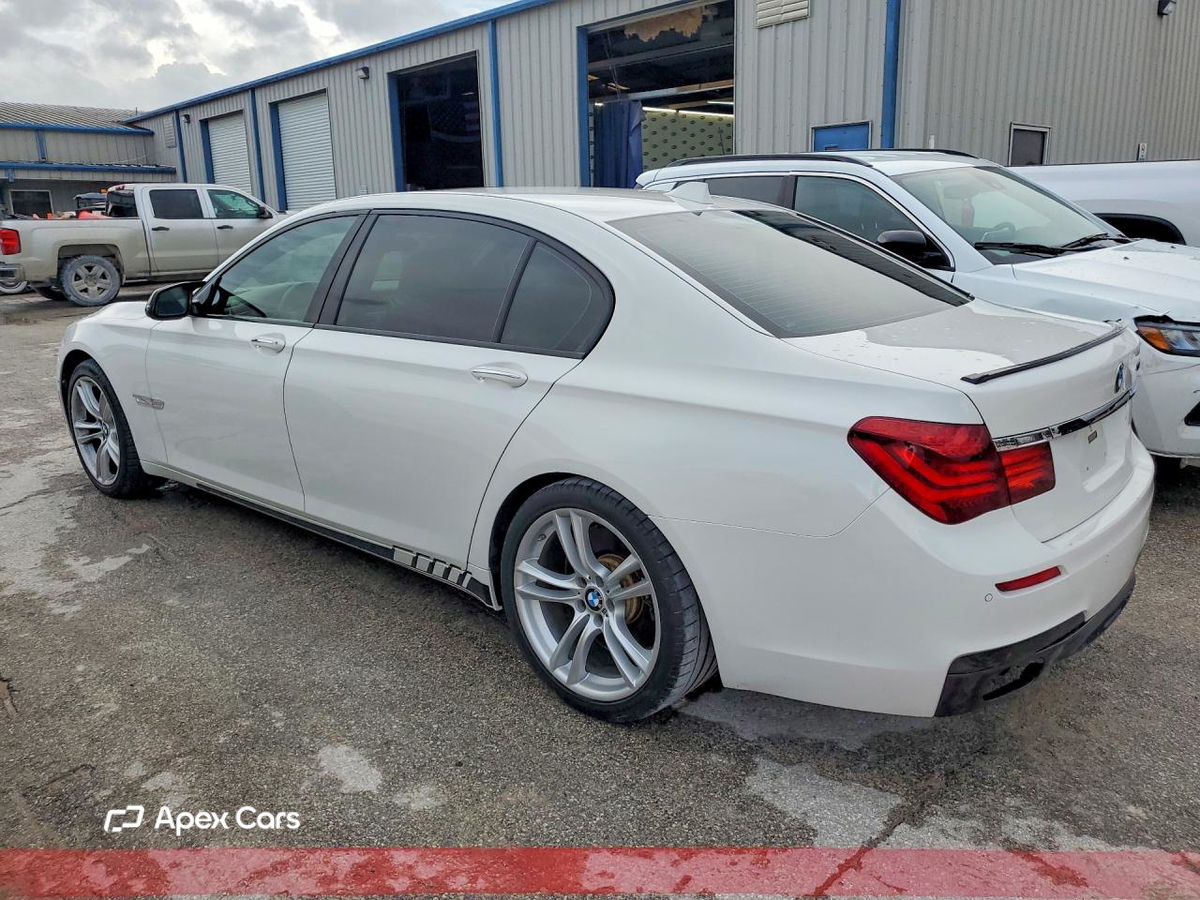 BMW Series 7 2013